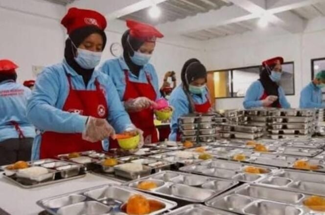 
					Ribuan pekerja mendapatkan rezeki dengan adanya program makan bergizi gratis 
(poto:  Istimewa)
