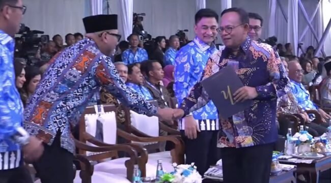 Gubernur Lampung saat hadir di puncak acara Hari Pers Nasional (HPN) di Provinsi Banten