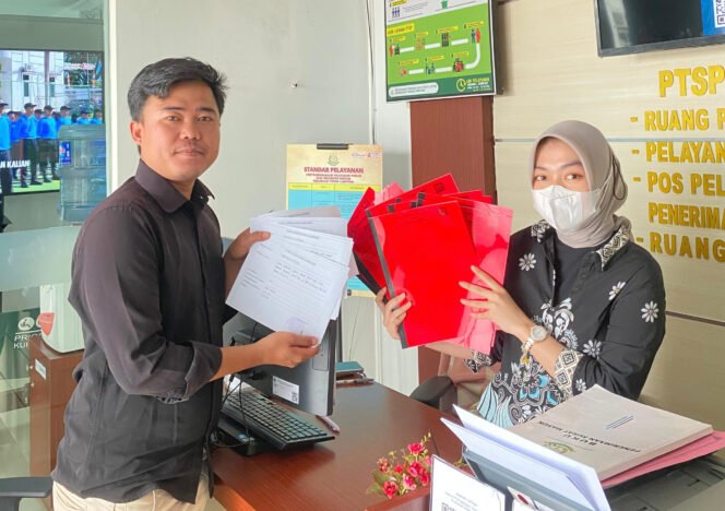 
					Poto: Aliansi Lembaga Anti Korupsi laporkan sejumlah OPD di Lamsel Ke APH (JN)