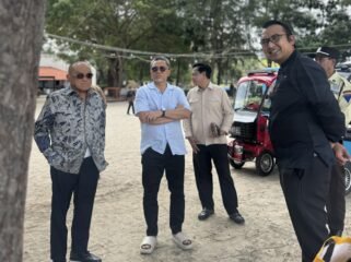 Poto; Aburizal Bakrie dan Zulhas, saat mengunjungi Grand Elty Krakatoa ( Ist)