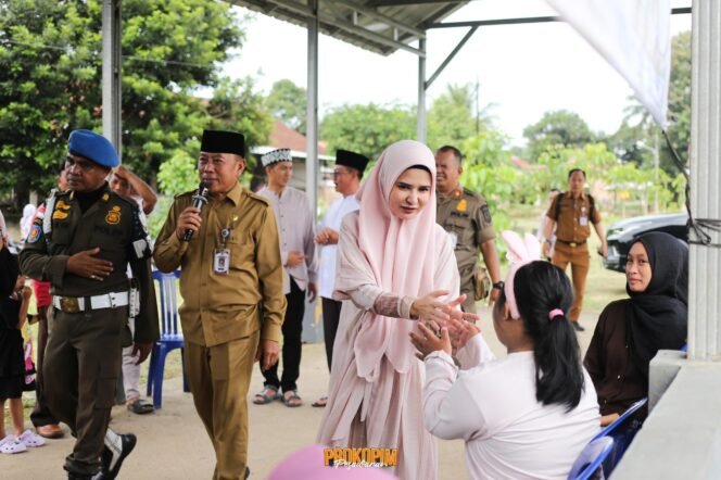
					Silaturahmi Ramadhan Sekaligus Peninjauan Pasar Murah dan Bazar Ramadhan di Kecamatan Tegineneng
