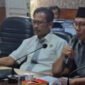 Poto: Wakil Ketua Komisi I DPRD Lampung Selatan, Jenggis Khan Haikal, saat rapat membahas rencana pergeseran sembilan desa di Kecamatan Jatiagung ke wilayah Kota Bandar Lampung (ist).