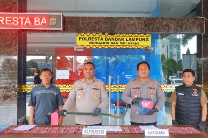 
					Poto: Kapolresta Bandar Lampung, Kombes Pol. Afret Jacob Tilukay, saat konferensi pers (ist).