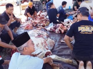 Poto: Hewan kurban dari Polres Lamsel yang akan di bagikan untuk Masyarakat (Uyung)