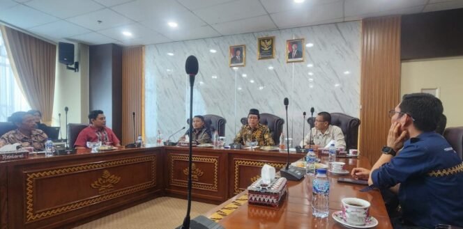 
					Poto: Jelang HPN dan Porwanas, PWI Lampung Audiensi dengan UIN RiiL ( Lim).