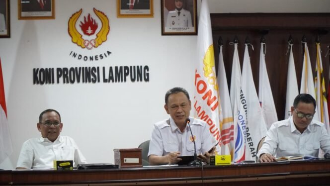 
					Ketua KONI Lampung Pimpin Rapat PAW Pengurus KONI Lampung (humas KONI Lampung)