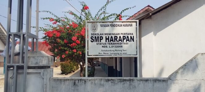
					Poto: Gedung SMP Harapan di Kecamatan Natar Lamsel (ist).