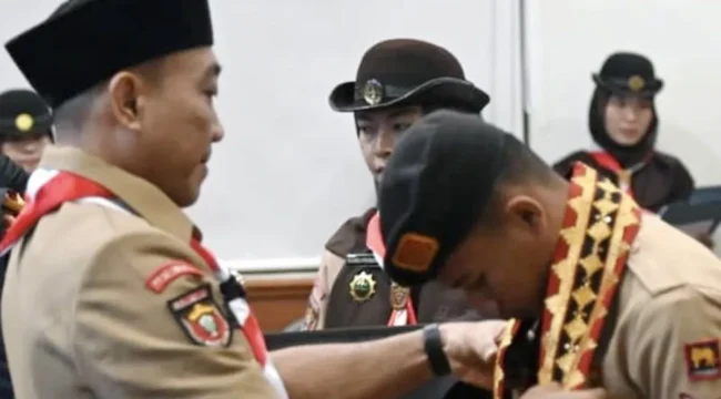 Poto: Wakil Bupati lamsel saat melepas kontingen jamnas (ist)